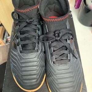 Predators Soccer indoor cleats - kids